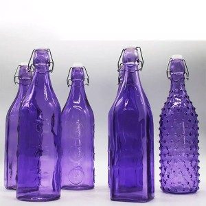 Bouteilles en verre coloré